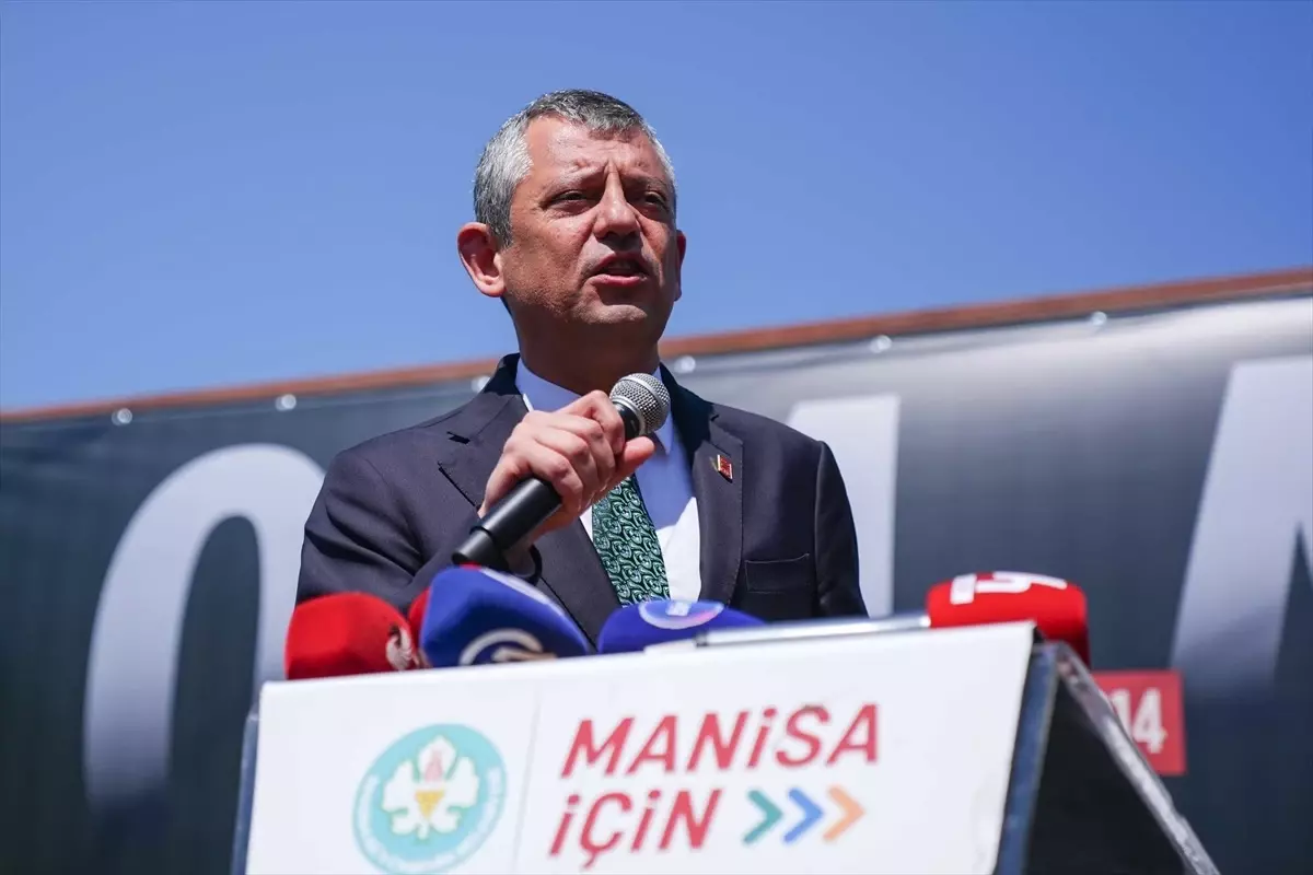 CHP Genel Başkanı Özel, Soma’da maden personellerini anma programlarına katıldı Açıklaması