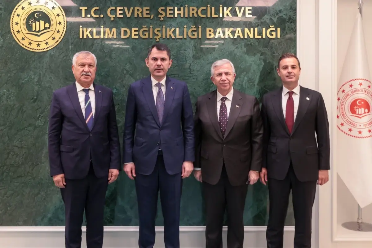 CHP’li belediye liderlerinden Murat Kurum’a ziyaret