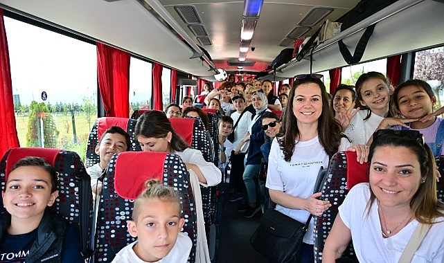 ÇKSM Öğrencileri Güçlü PSM’de Cumhuriyet’in Büyüleyici Öyküsünü İzledi