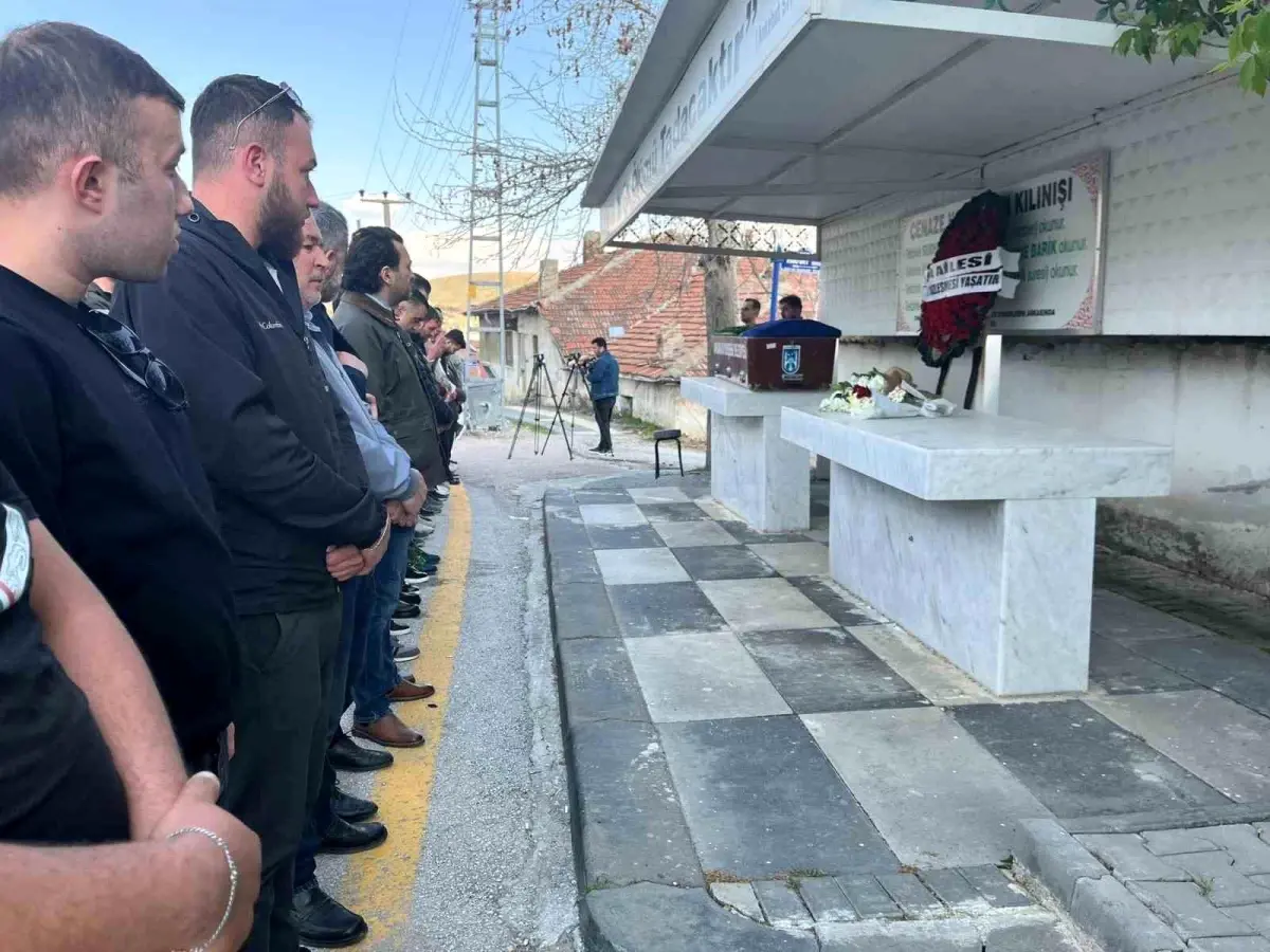 Çubuk’ta Komşunun Akınında Hayatını Kaybeden Hatice Çınar Toprağa Verildi