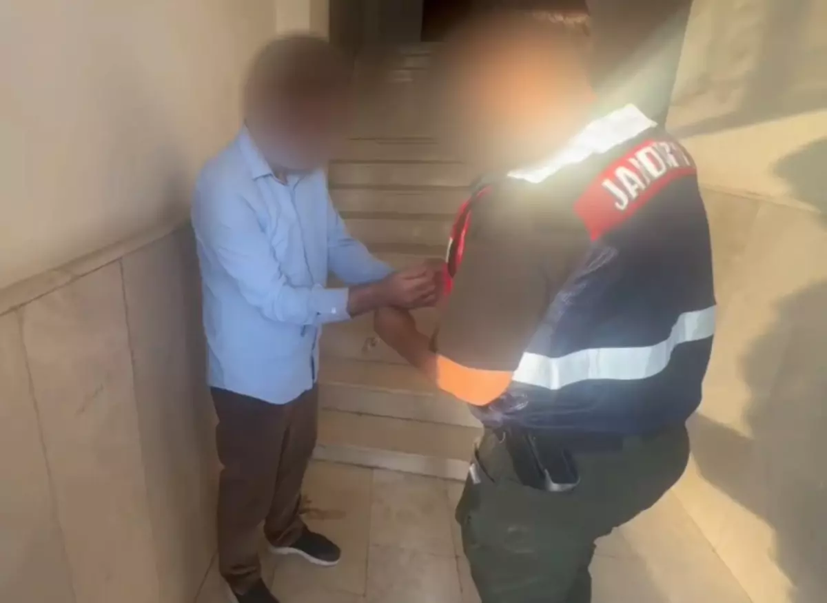 DEAŞ’a Finans Sağlayan 10 Kuşkulu Gözaltında