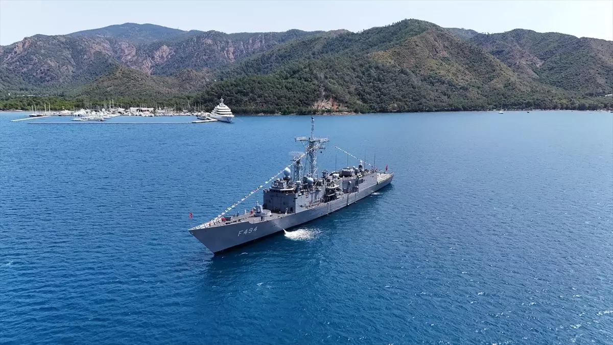 Deniz Kuvvetleri Gemi Seyahatleri Bayramda