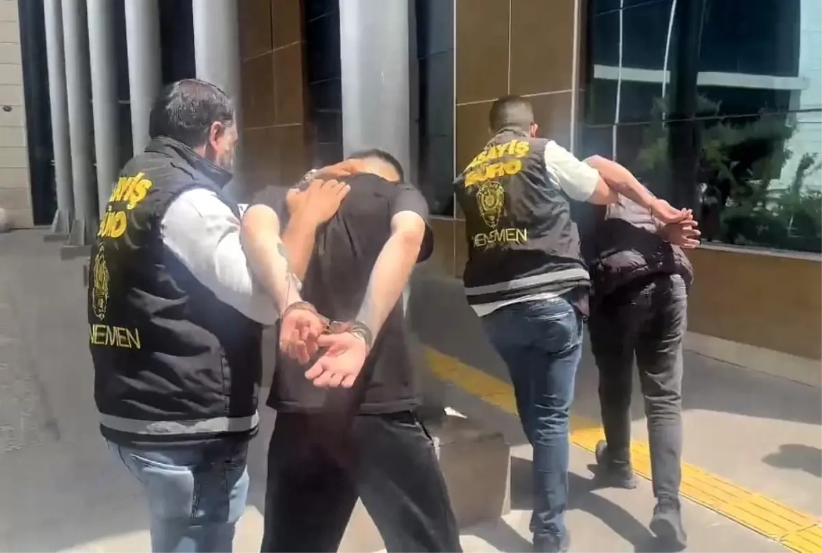 Dronla Uyuşturucu Sevkiyatı: İki Kuşkulu Yakalandı