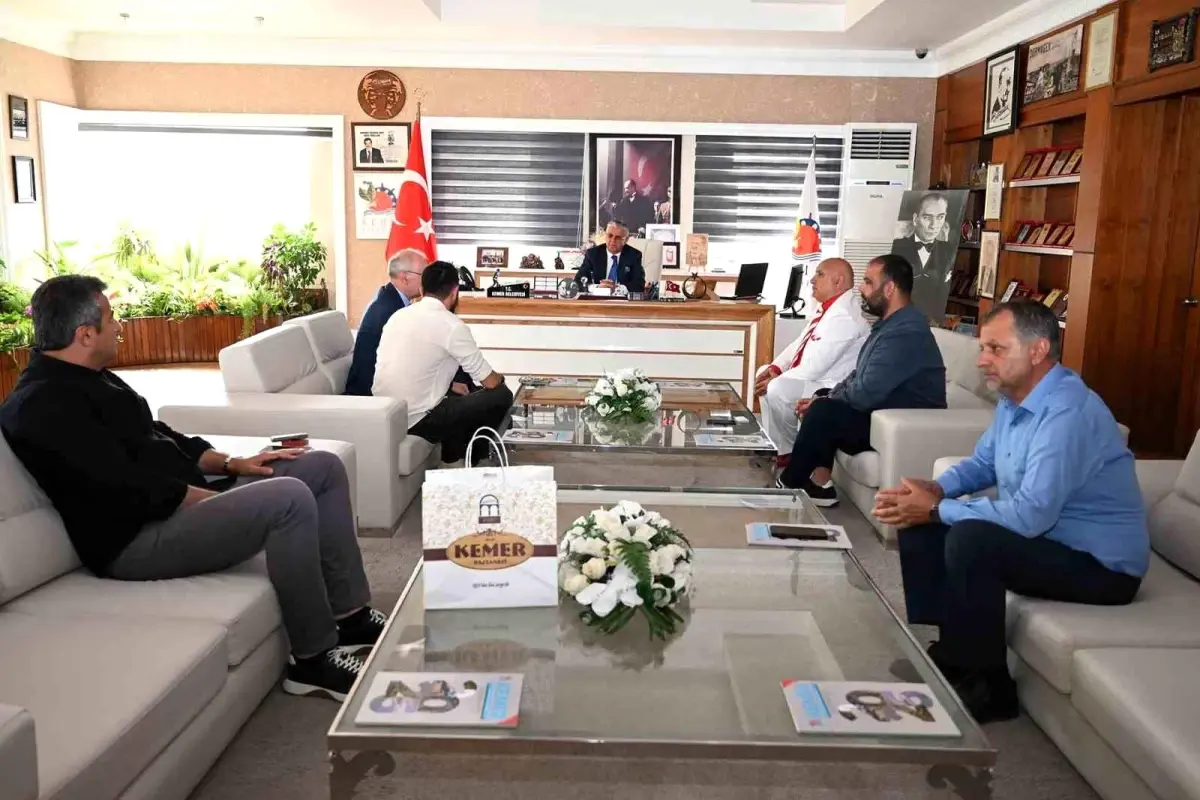 Dünya Dama Federasyonu Başkanı Kemer’de Ziyaret Gerçekleştirdi