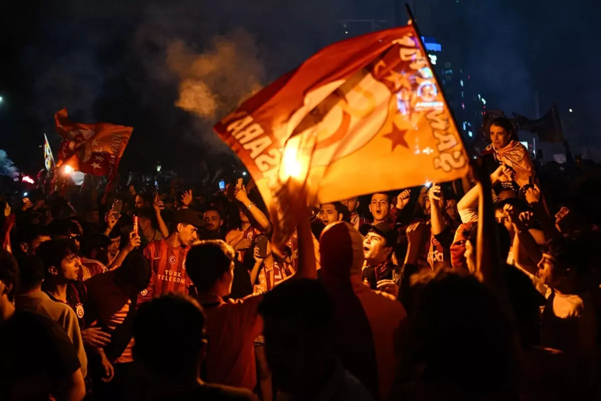 Dünyaca ünlü yıldız Galatasaray’a bonservissiz geliyor