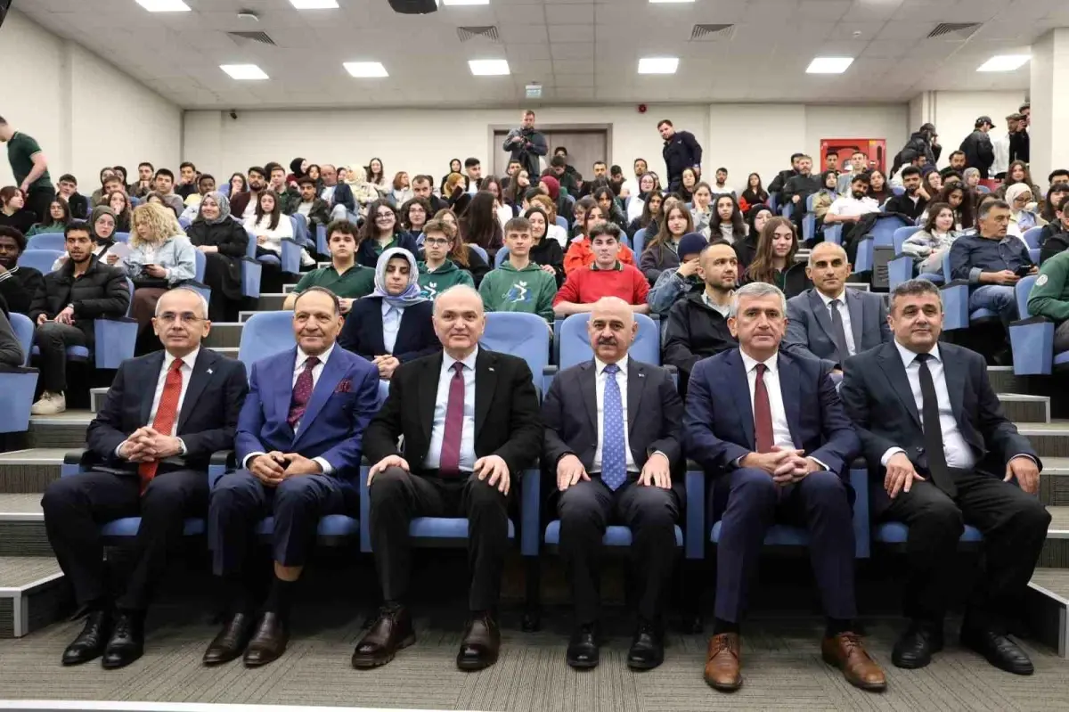 Düzce Belediye Başkanı Öğrencilerle Buluştu