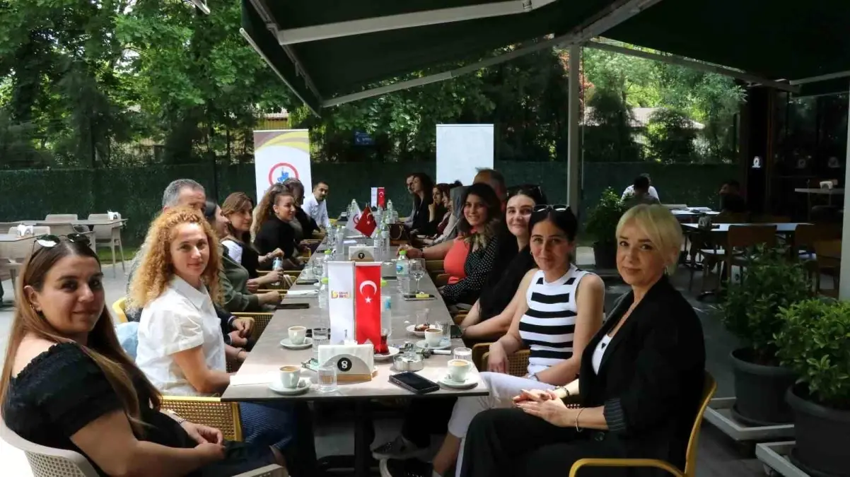 Düzce İş Kulübü Fabrika Temsilcilerini Ağırladı