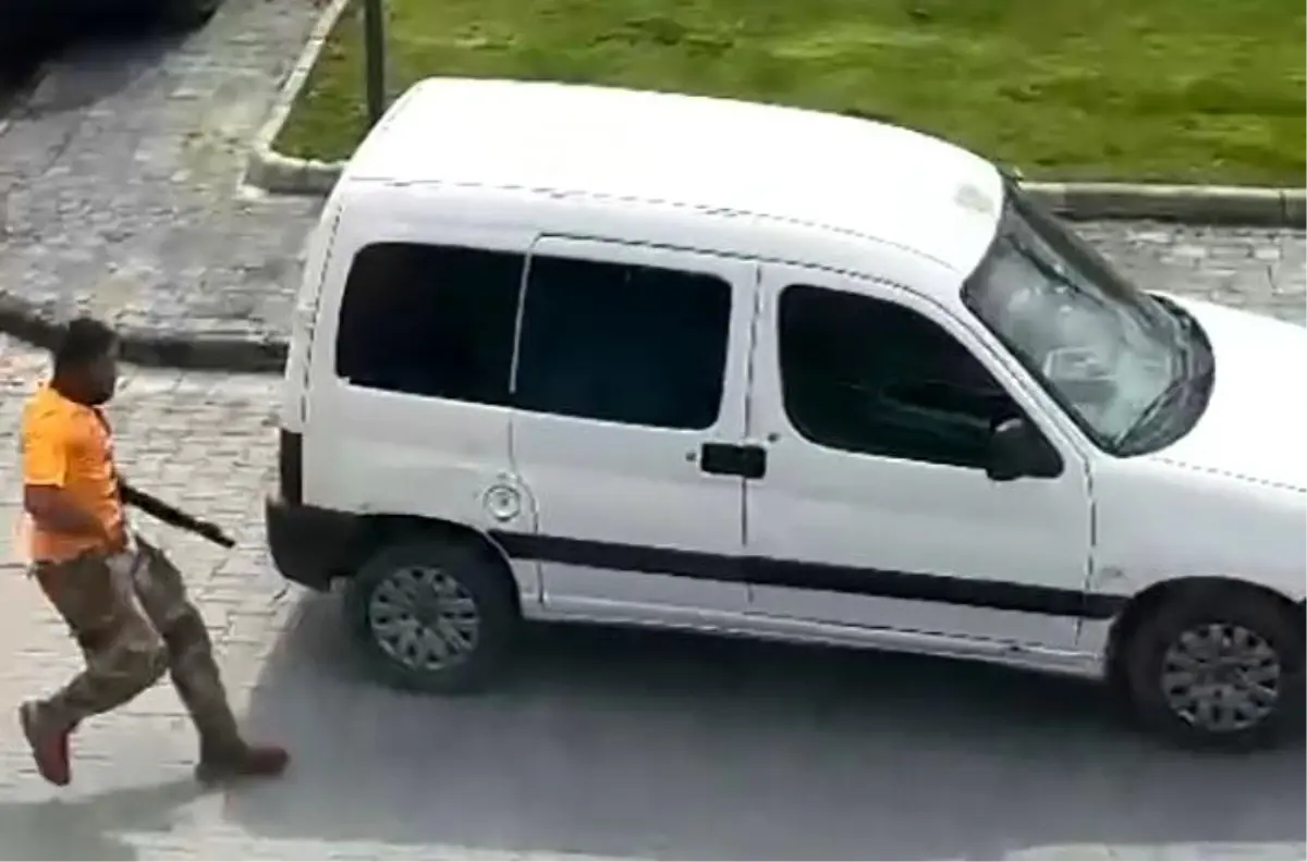 Edremit’te Tüfekli Akın: Hurdacı Ağır Yaralandı
