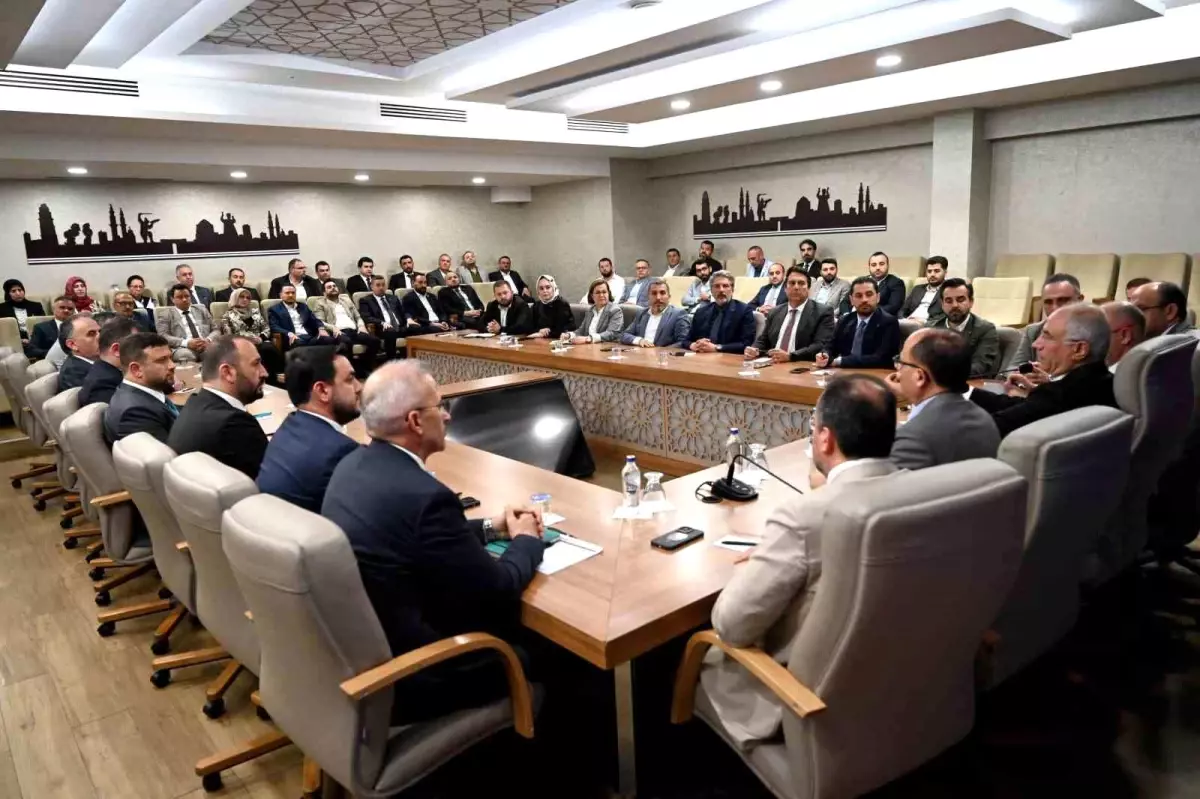 Efkan Ala, Bursa Vilayet Başkanlığı’nı Ziyaret Etti