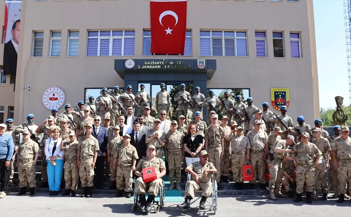 Engelliler Askerlik Gururunu Yaşadı