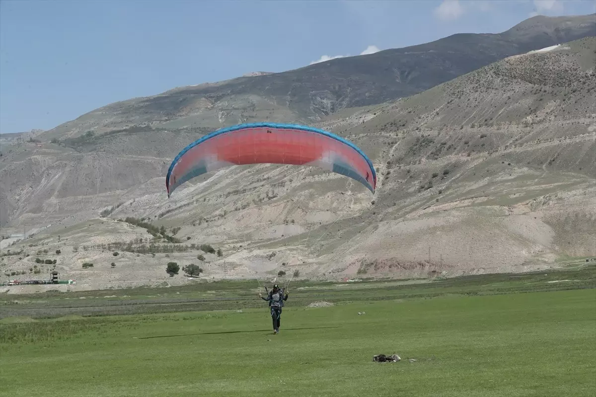 Engellilere Yamaç Paraşütü ve ATV Aktifliği