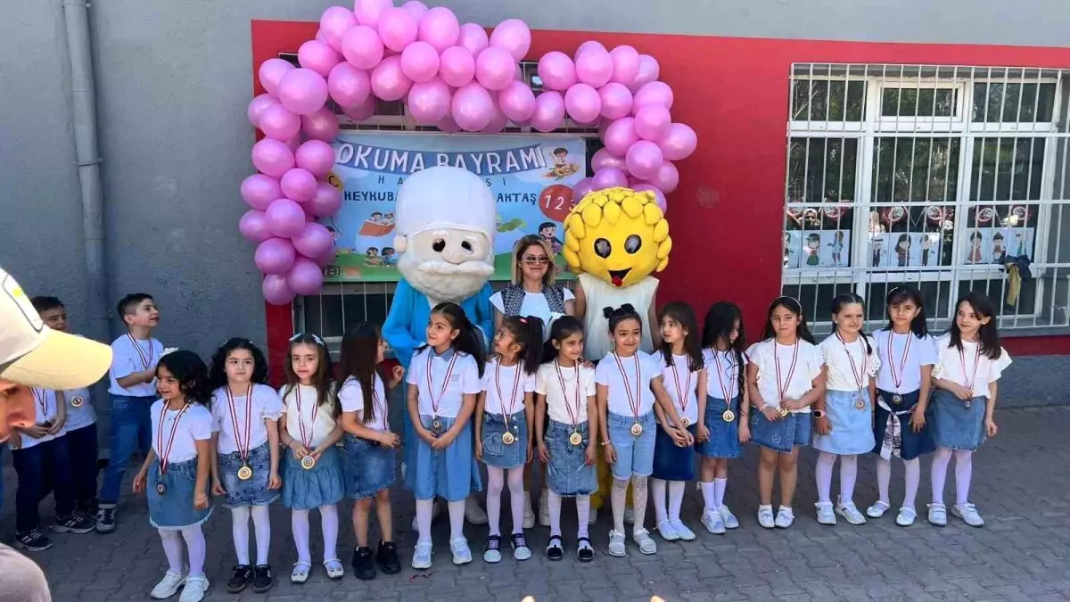 Erciyes Üniversitesi Öğrencilerinden ‘Spor Yapıyorum, Sağlıklı Yaşıyorum’ Aktifliği