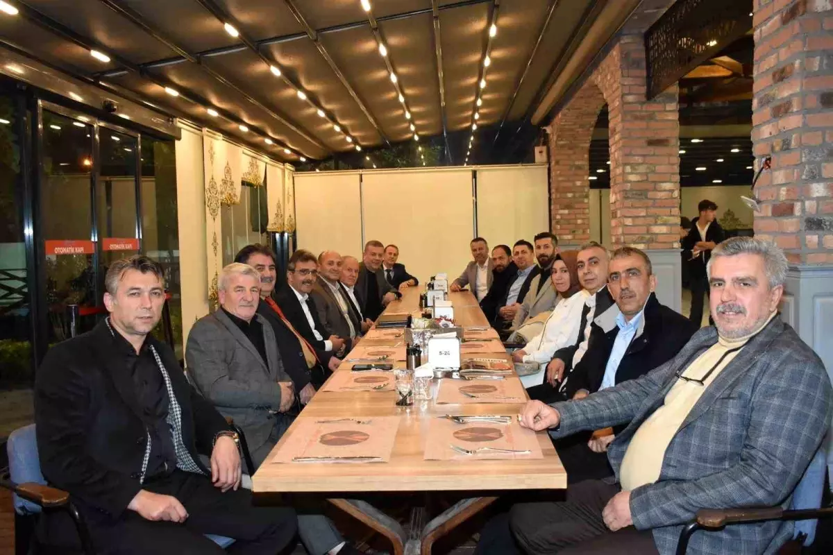 Erenler Belediye Lideri Dinç’ten Hacıoğlu Mahallesi Muhtarlık Seçimi Yorumları