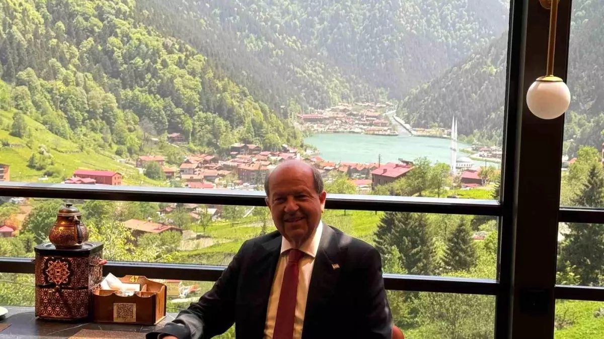 Ersin Tatar Uzungöl’de