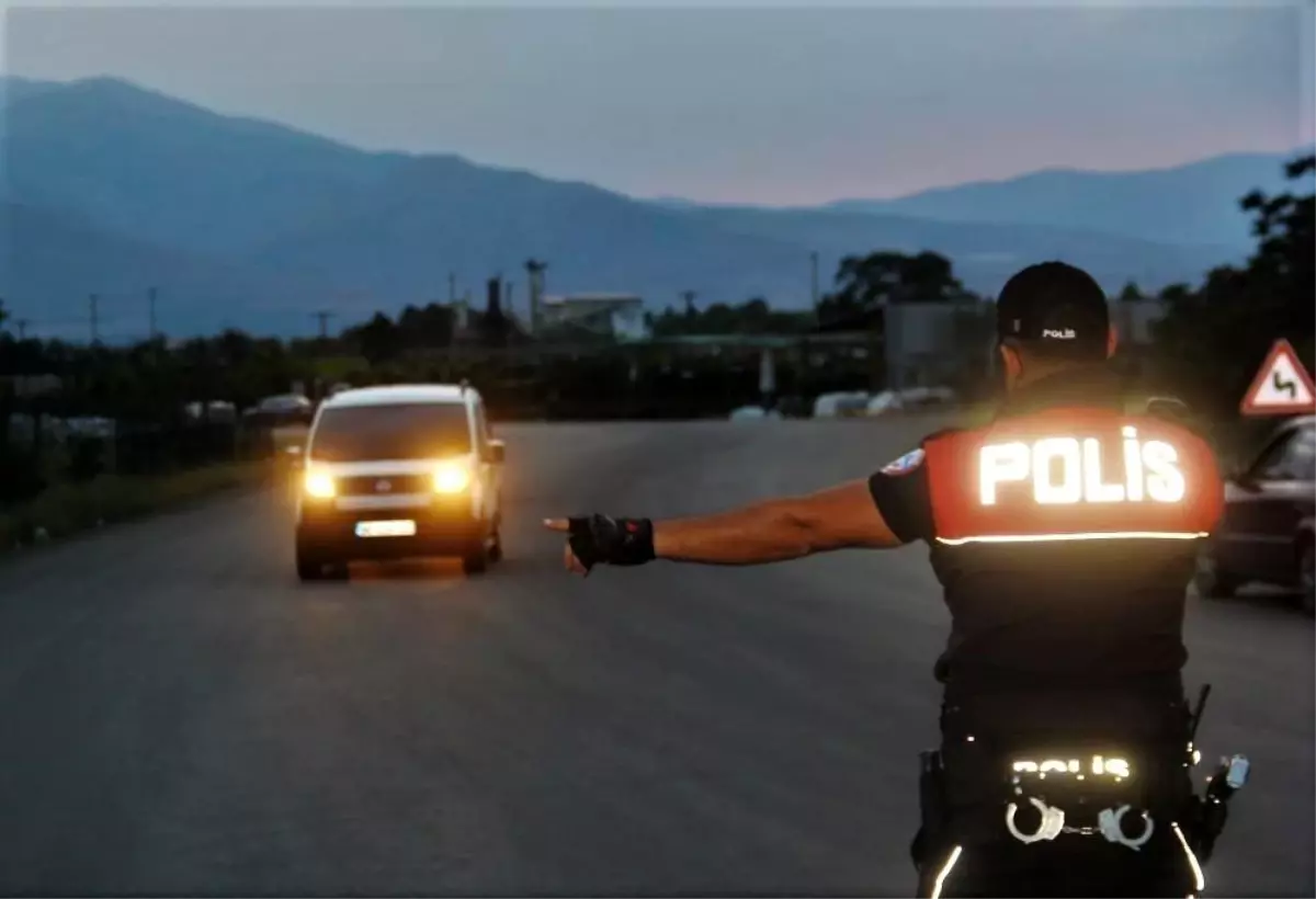 Erzincan’da 20 Aranan Şahıs Yakalandı