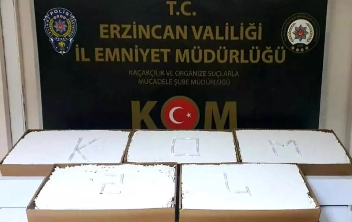 Erzincan’da 25 Bin Kol Kaçak Makaron Ele Geçirildi