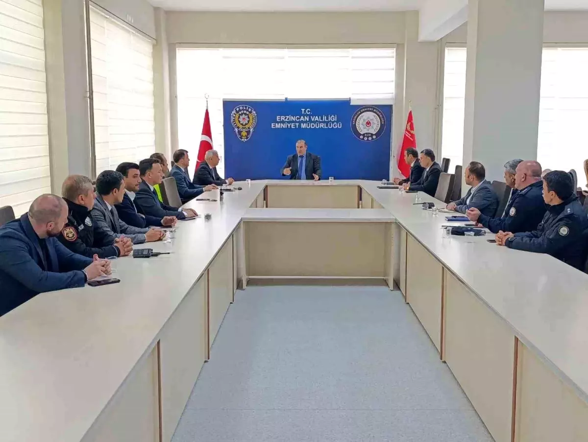 Erzincan’da KAAN Uygulaması Bilgilendirme Toplantısı Gerçekleştirildi
