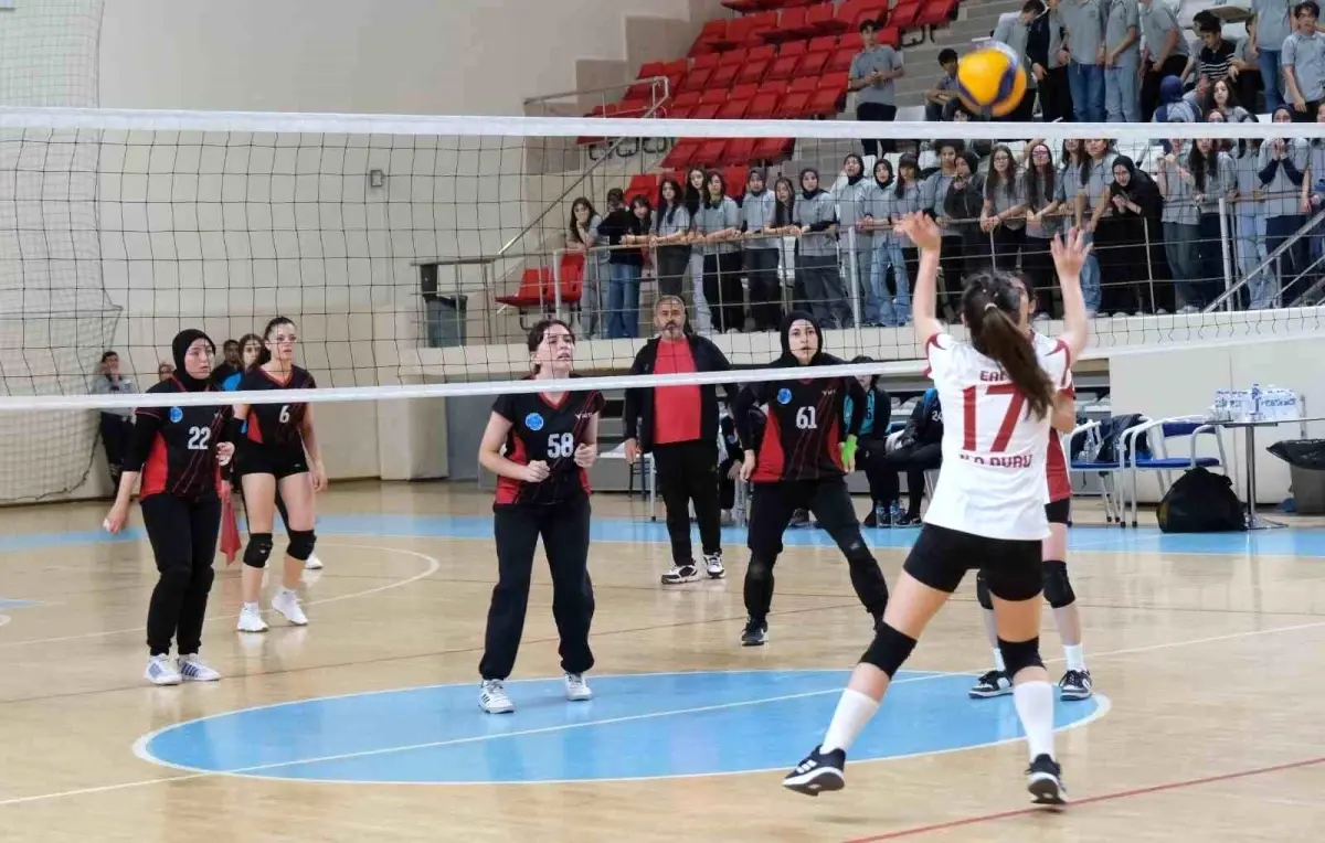 Erzincan’da Voleybol Şampiyonası Tamamlandı