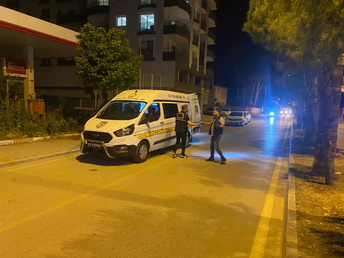 Eski Eş Kendi Kocasıyla Tartışırken Vurdu