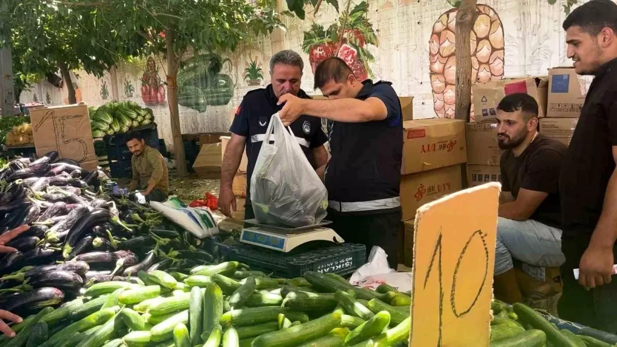 Eyyübiye’de Zabıta Takımları Pazar Kontrollerini Sürdürüyor