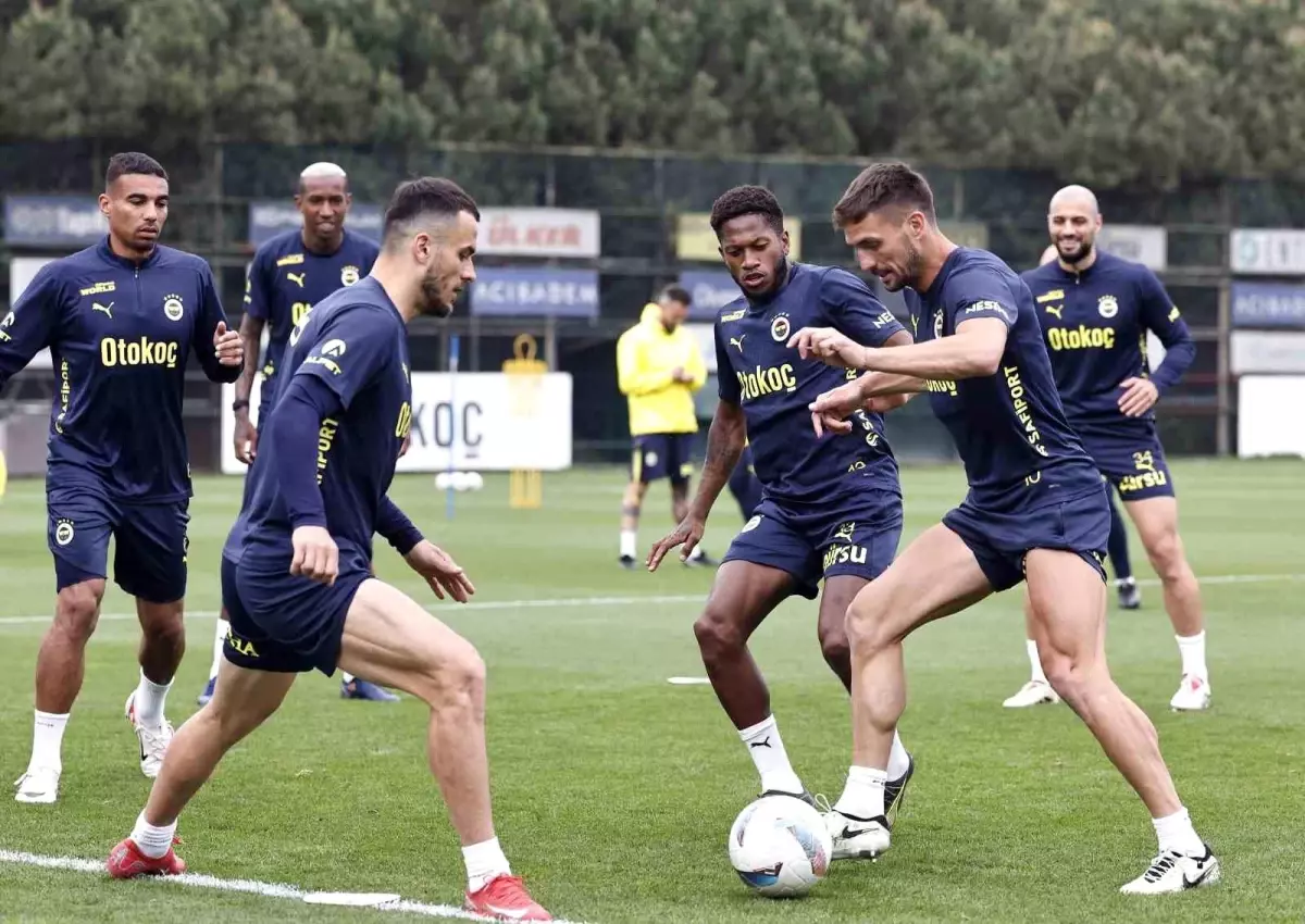 Fenerbahçe Eyüpspor Maçına Hazırlanıyor