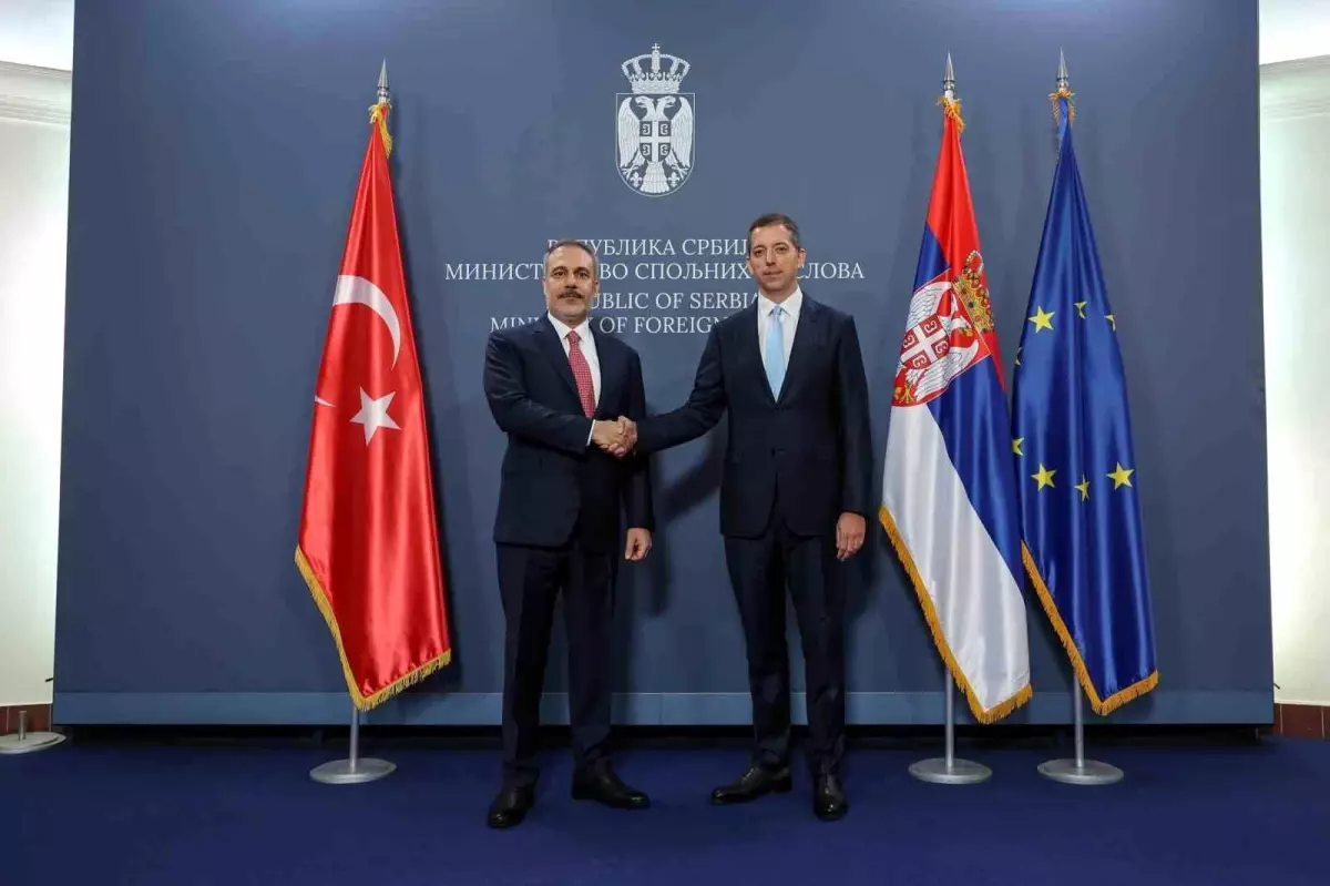 Fidan, Sırbistan Dışişleri Bakanı ile Görüştü