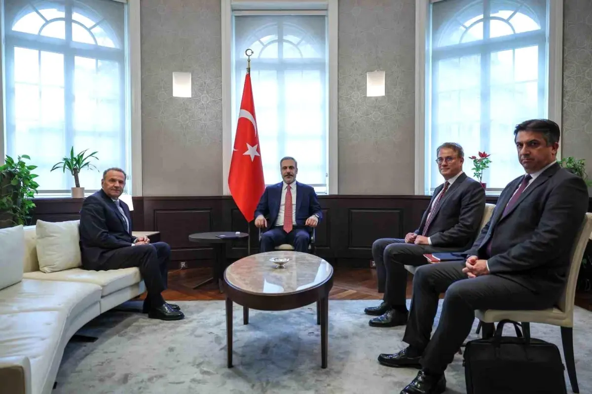 Fidan, Sırbistan’da Layic’i Kabul Etti