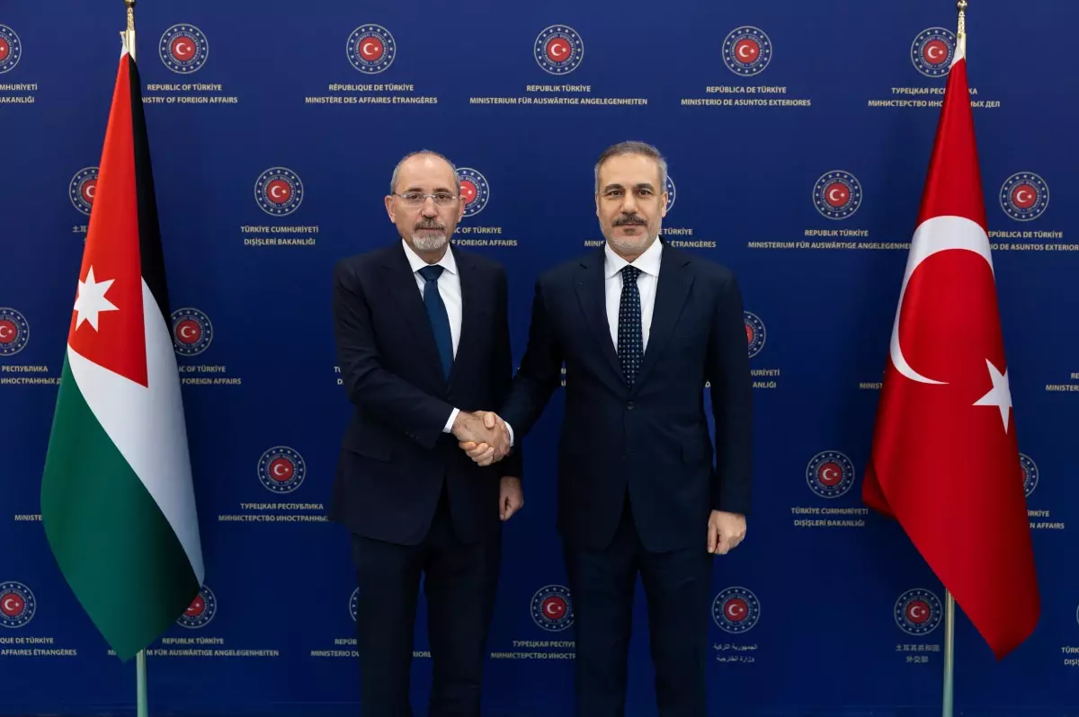 Fidan ve Safedi Ankara’da Bir Ortaya Geldi