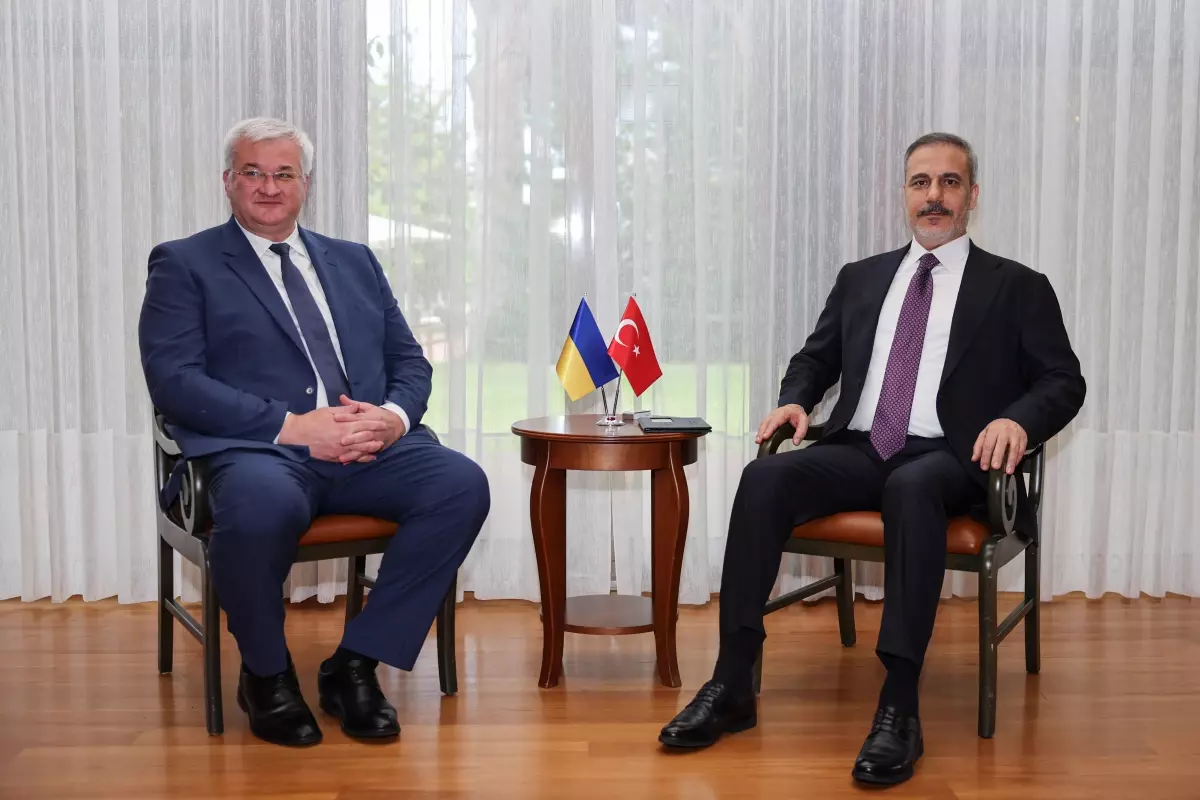 Fidan ve Sibiha Antalya’da Buluştu