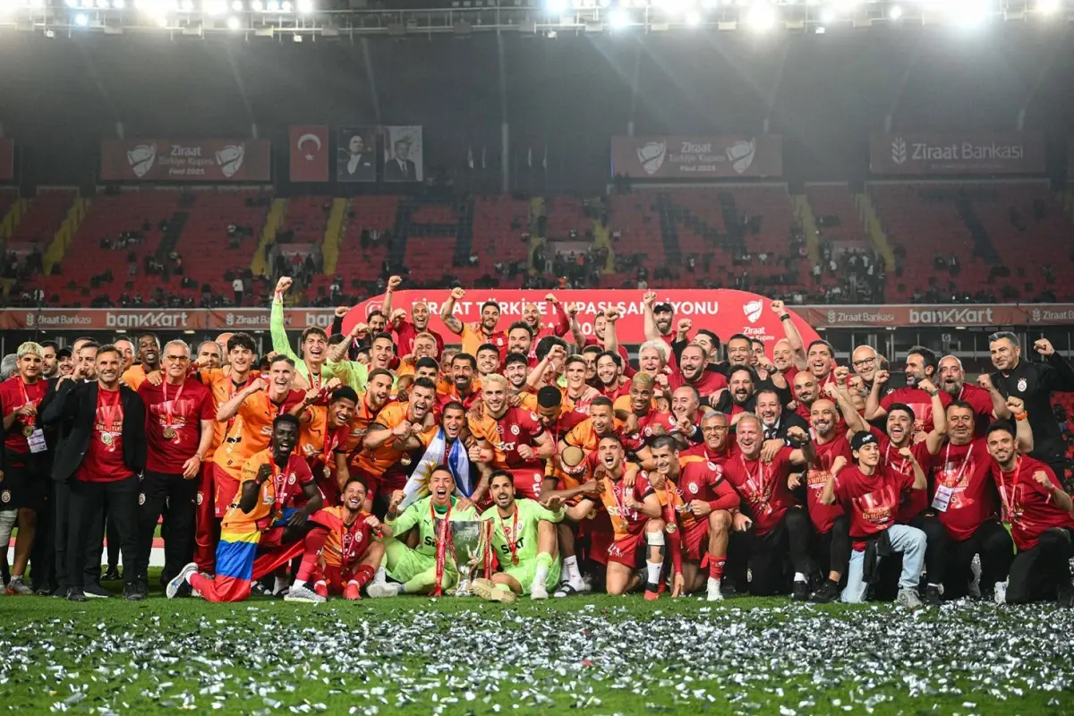 Futbolcular bayram edecek! Türkiye Kupası’nda şampiyon olan Galatasaray’a çılgın prim