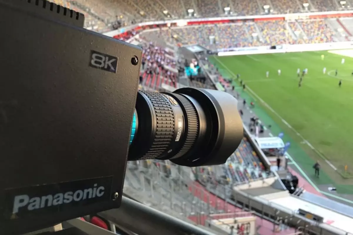 Futbolseverler müjde! Bütün dünyanın merakla beklediği maç şifresiz kanalda
