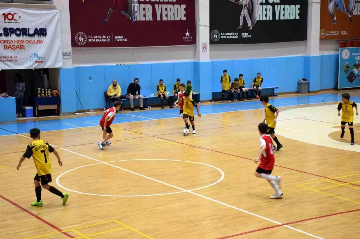 Futsal Karşılaşmaları Afyonkarahisar’da Tamamlandı