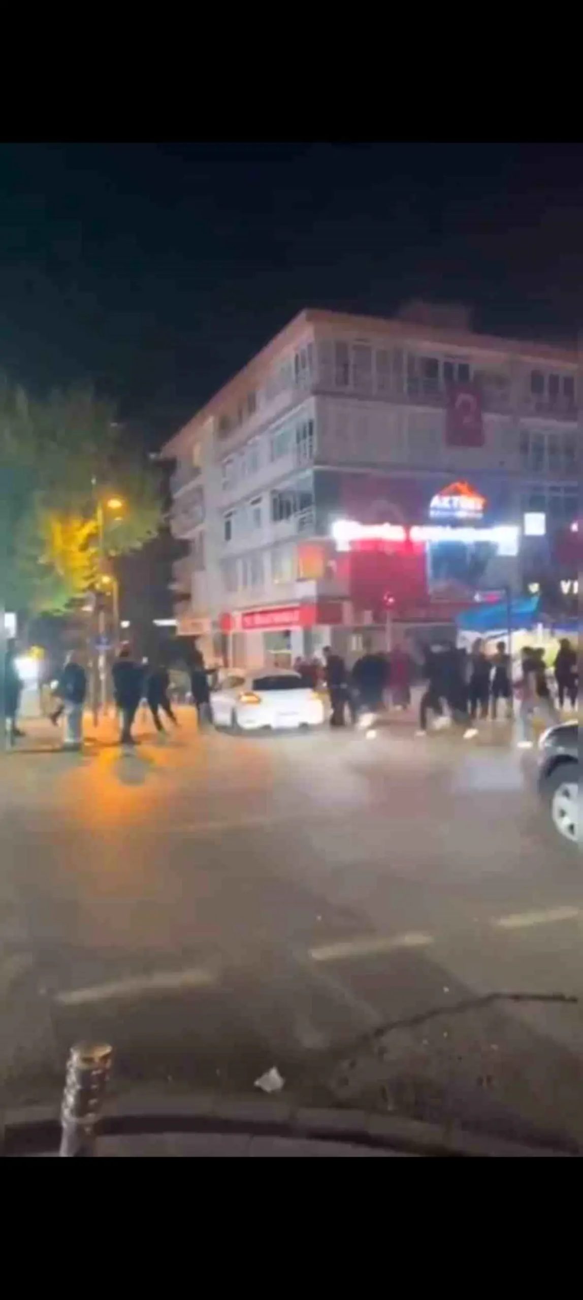 Galatasaray Şampiyon, Taraftarlar Sokağa Çıktı