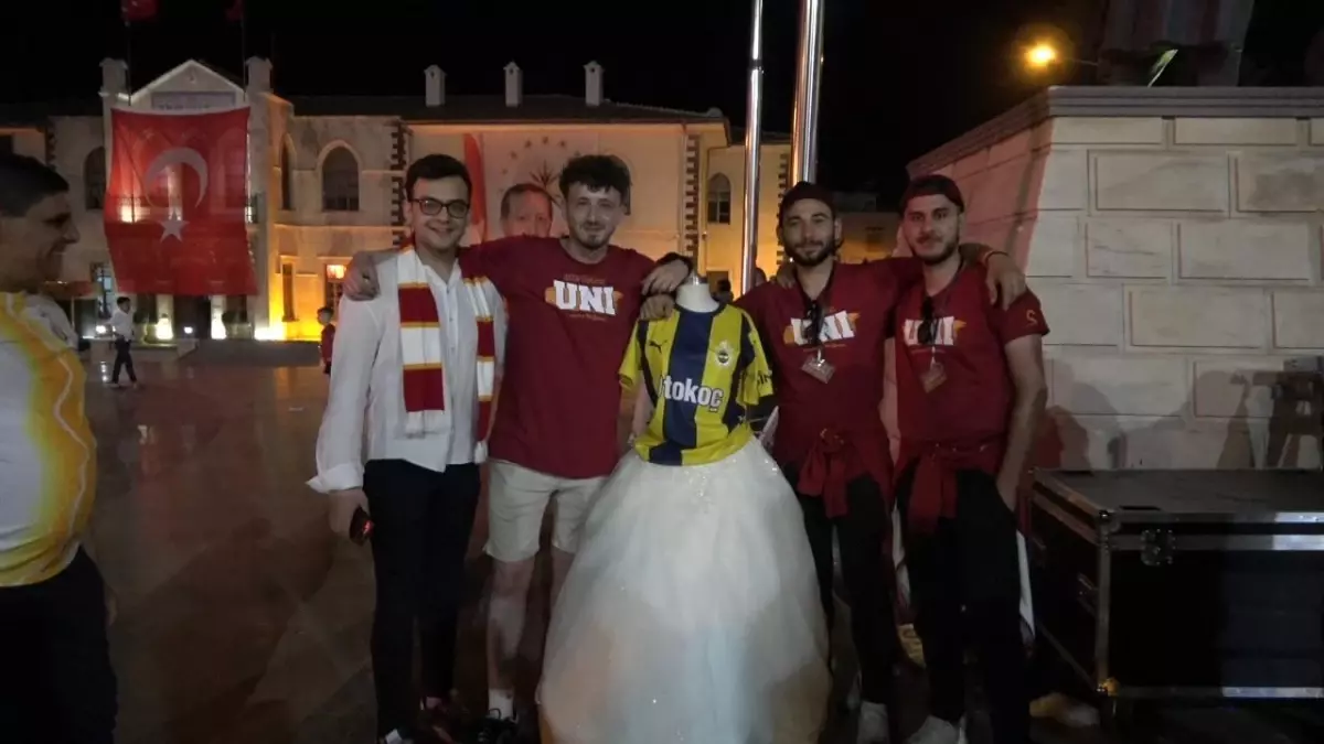 Galatasaray Şampiyonluğu Kilis’te Coşkuyla Kutlandı