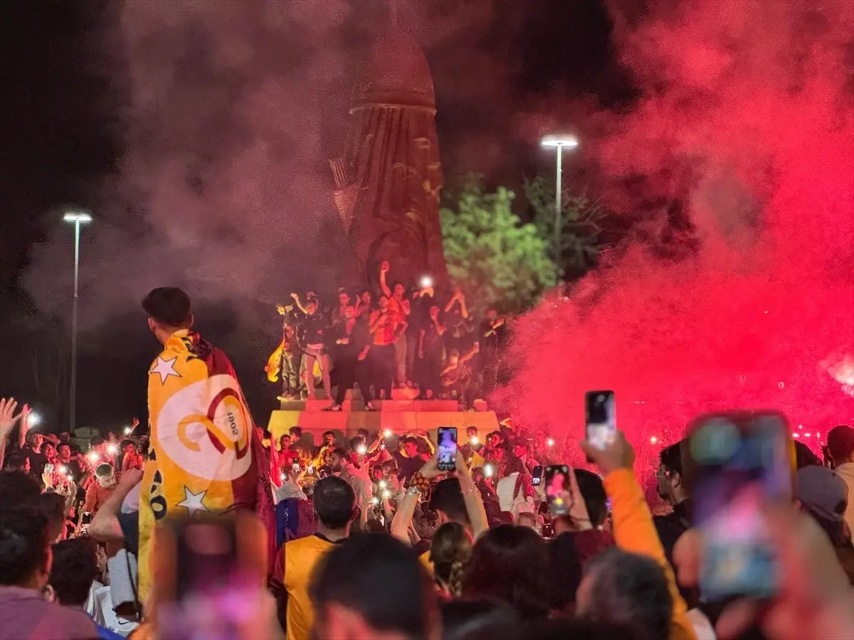 Galatasaray Şampiyonluğu Kutlandı
