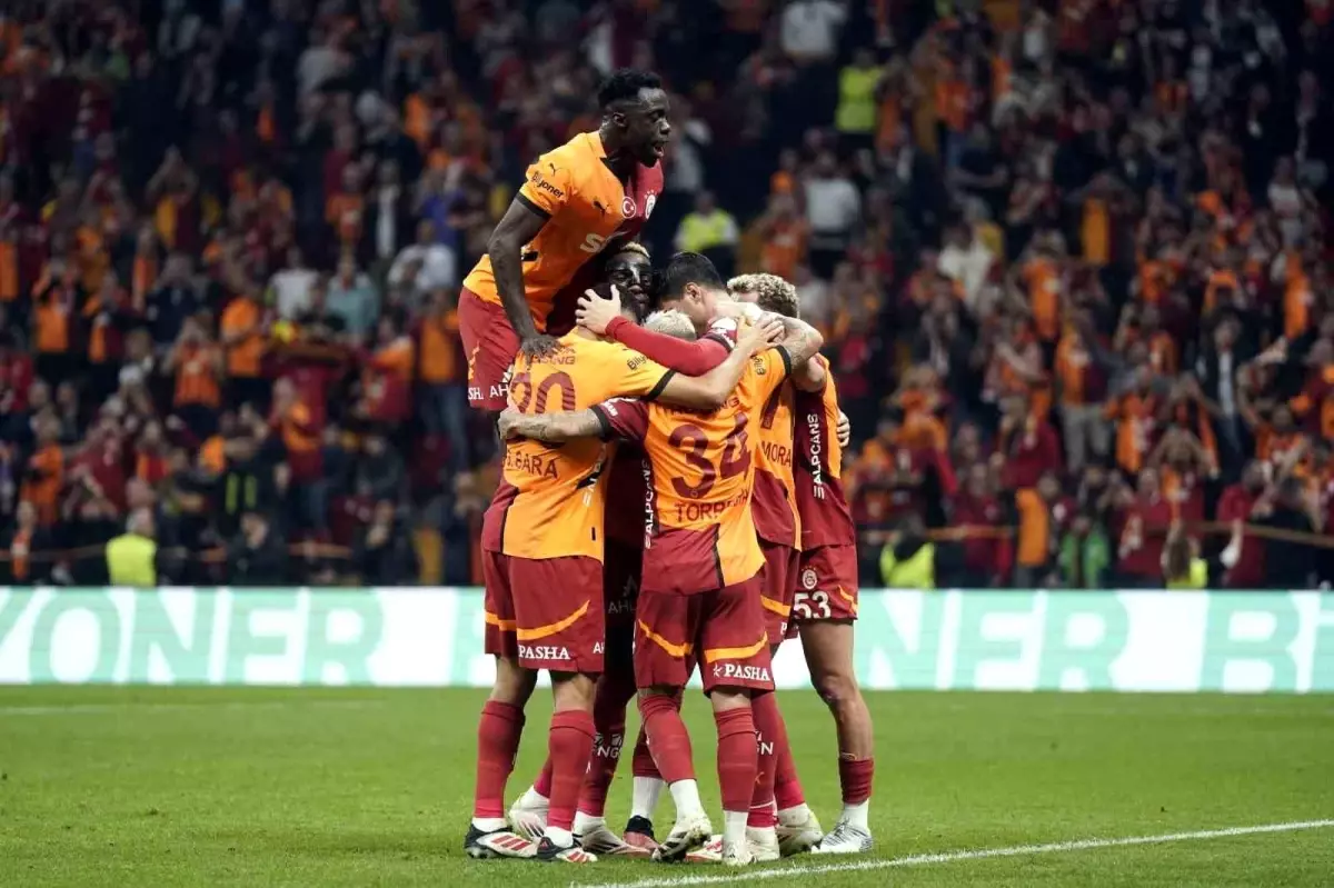 Galatasaray Şampiyonluk İçin Çıkıyor