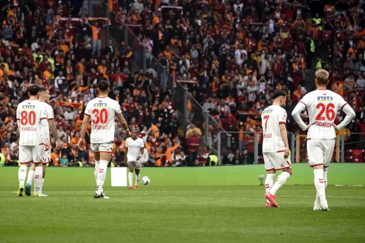 Galatasaray, Sivasspor’u 4-1 Yendi