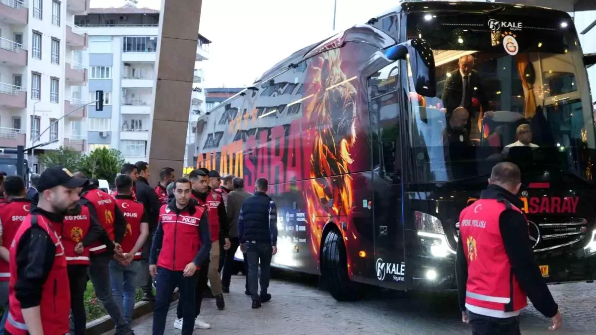 Galatasaray, Ziraat Türkiye Kupası Finali İçin Gaziantep’e Ulaştı