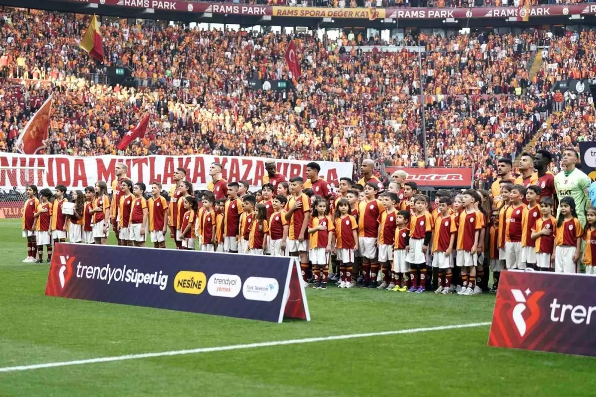 Galatasaray’da Takım Değişikliği