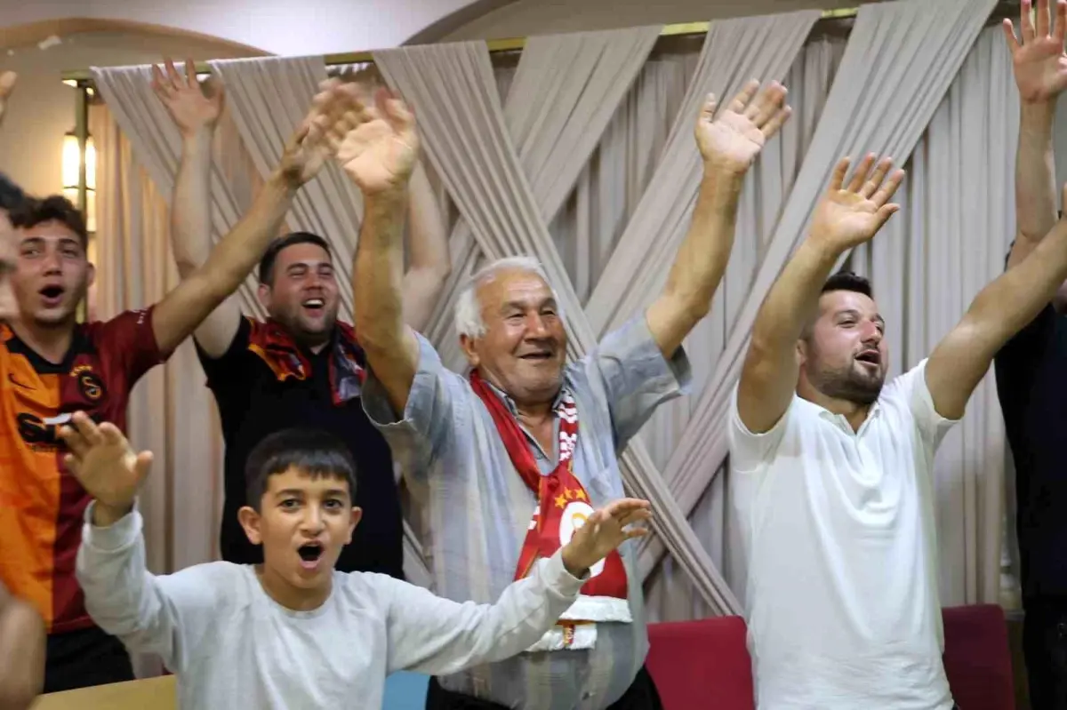 Galatasaray’ın Şampiyonluğu Adana’da Coşkuyla Kutlandı