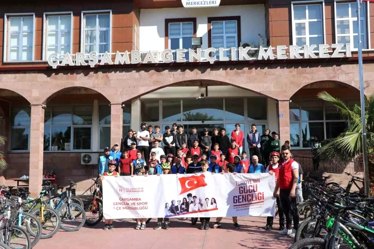 Gençler Bisiklet Cinsinde Ulusal Uğraş’ı Anımsadı