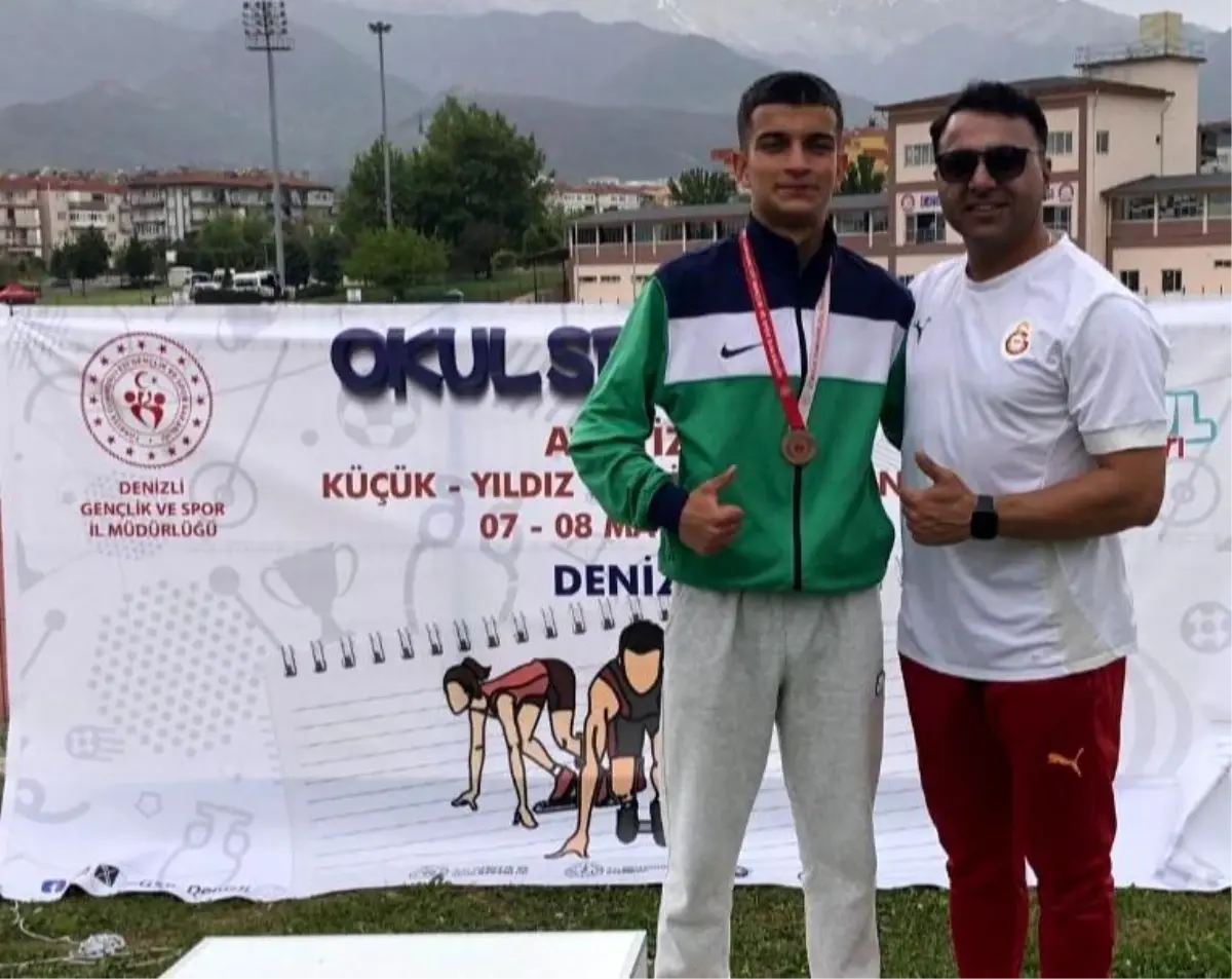 Görkem Efe Tan Türkiye Üçüncüsü