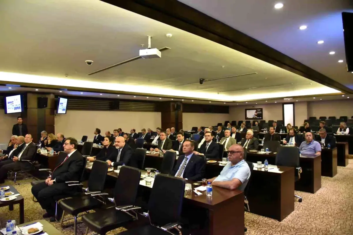 GSO Mayıs Toplantısı: İktisat ve İhracat Bilgileri Değerlendirildi