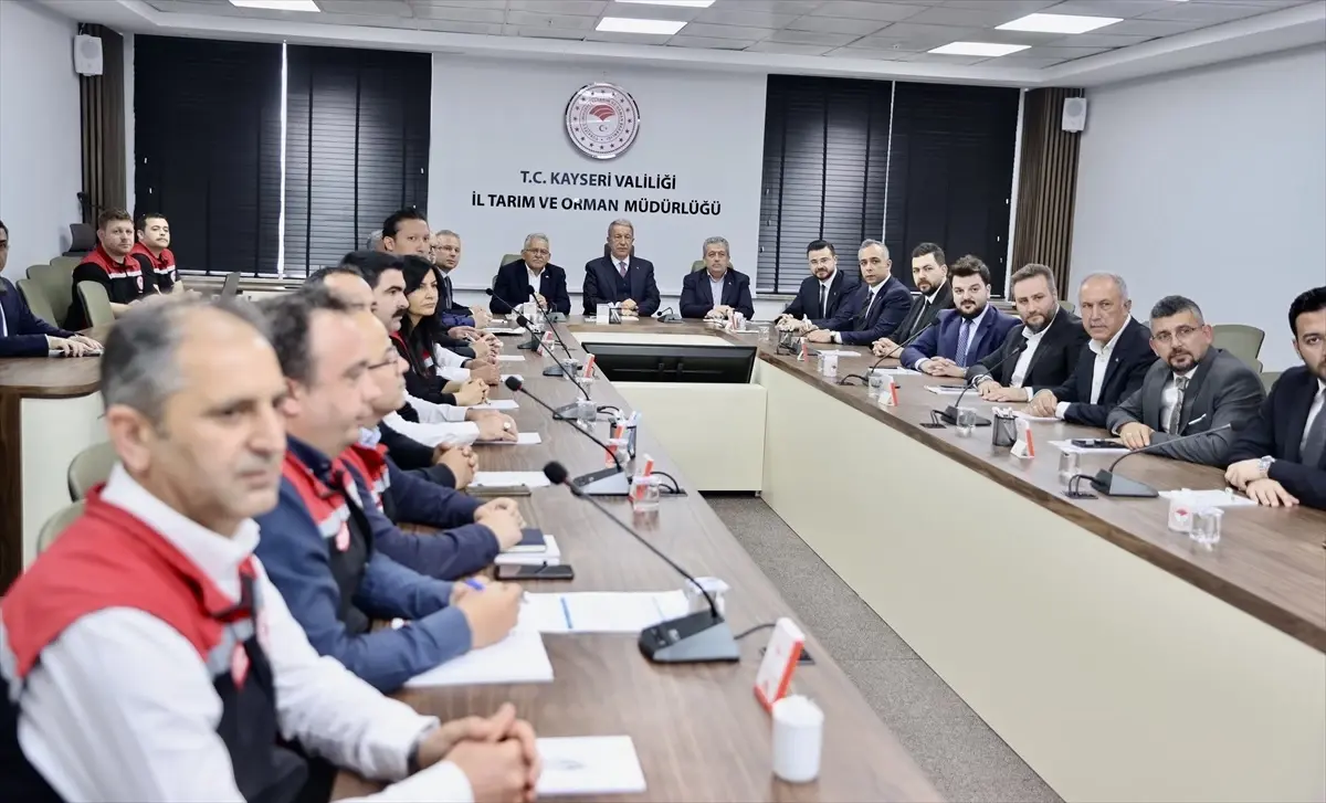 Güçlü Türkiye Vurgusu