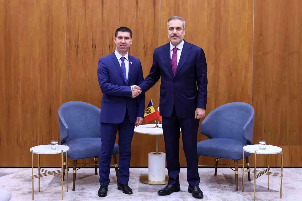 Hakan Fidan Moldova Dışişleri Bakanı ile Görüştü