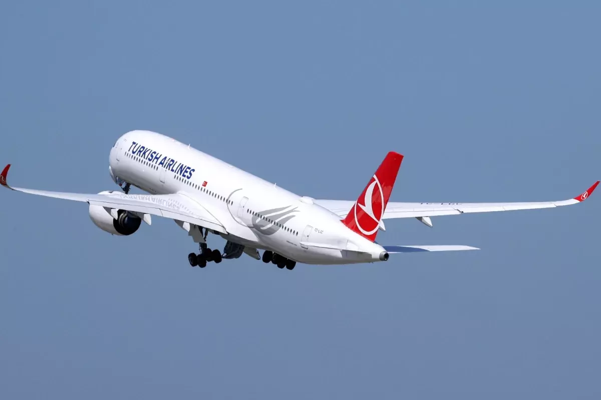 Hindistan’ın akınları nedeniyle THY ve Pegasus uçakları geri döndü