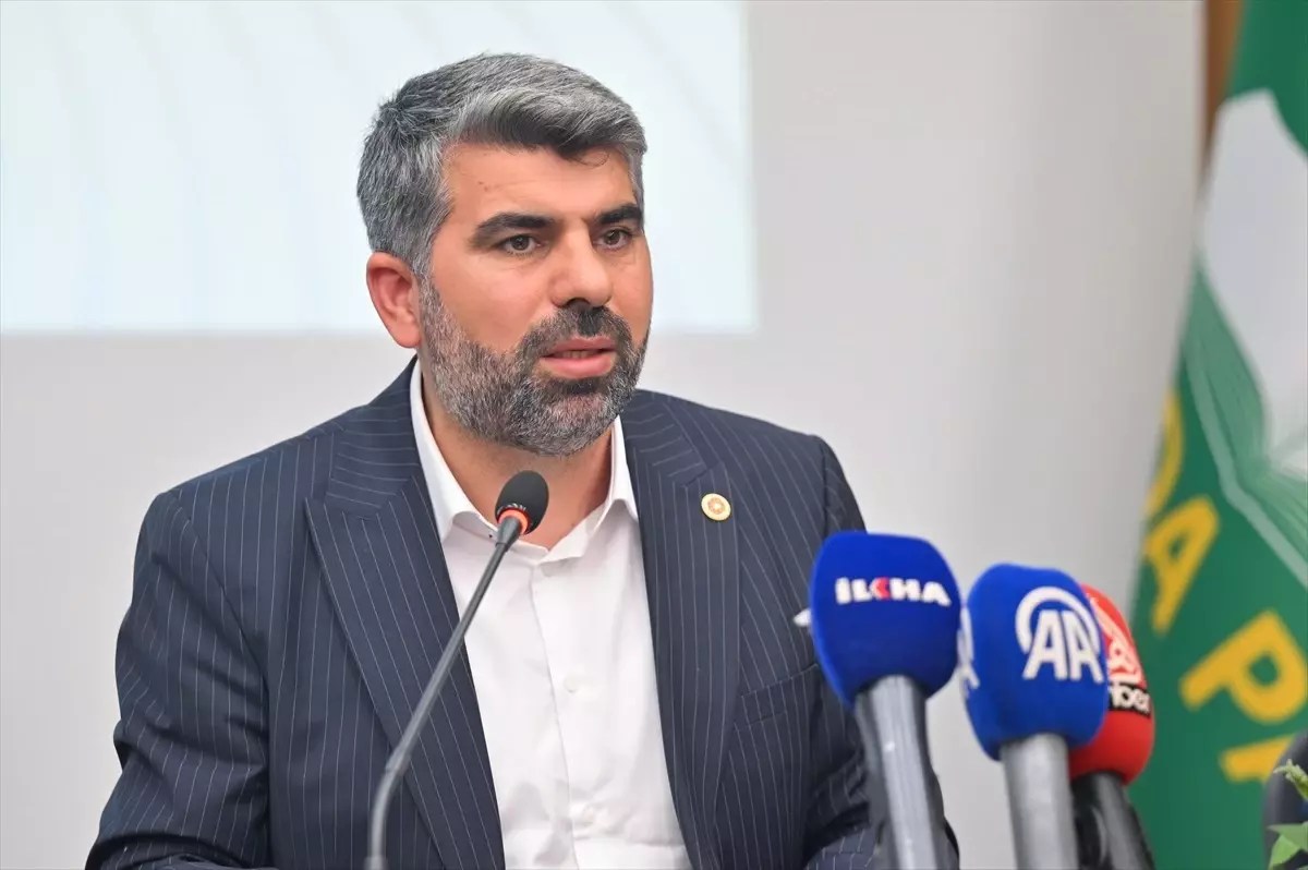 HÜDA PAR’dan Husus Bağımlılığı Paneli