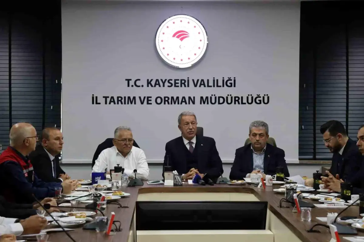 Hulusi Akar: En Büyük Savunma Herkesin Tok Olması