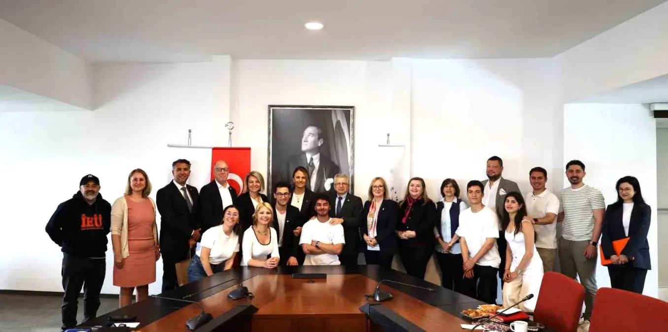 İEÜ ve TYF’den Yelken İçin İş Birliği