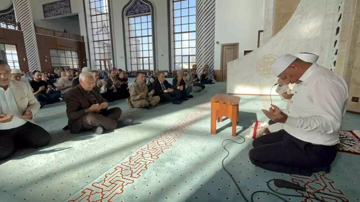 İhsan Ar, 1. vefat yıl dönümünde anıldı